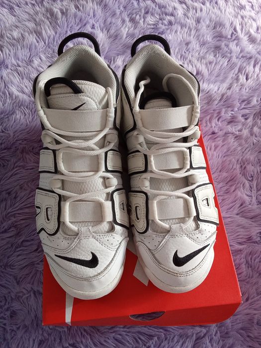 WMNS Nike Air More UpTempo