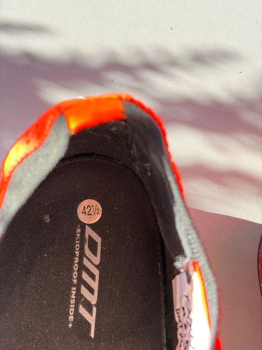 Sapatos DMT KM1