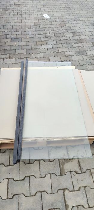 Ścianka prysznicowa