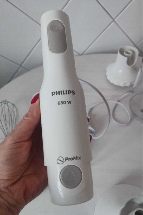 Блендер Philips HR2537 под ремонт +4 насадки