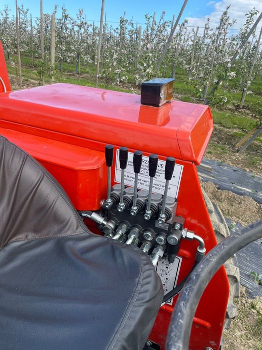 Rozdzielacz MF255 URSUS 3512 i inne