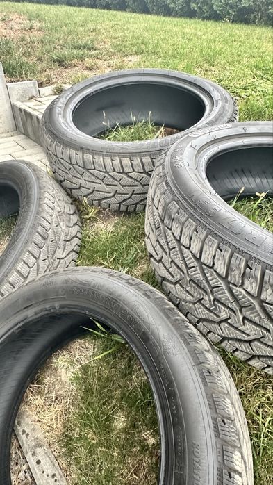 Opony zimowe kormoran 17 idealne na snieg