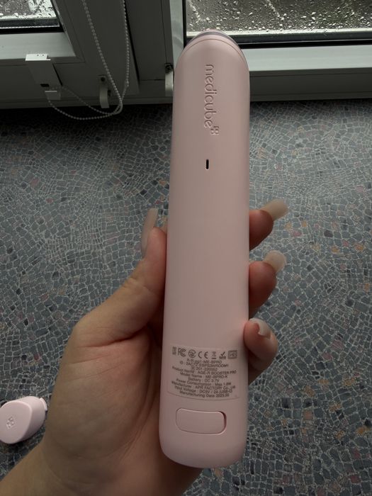 Medicube AGE-R Booster Pro