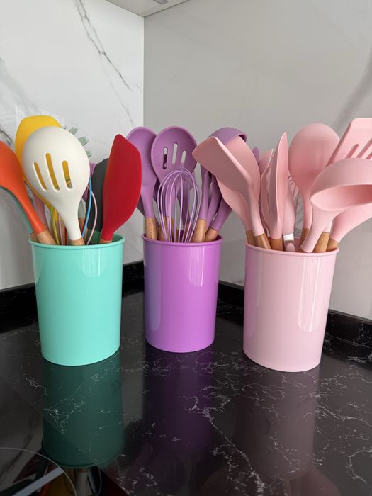 Набір кухонного приладдя з силікону (кухонные пренадлежности)
