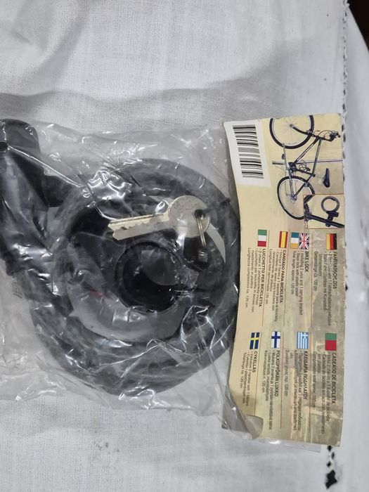 Cadeado com chaves bicicleta ou mota