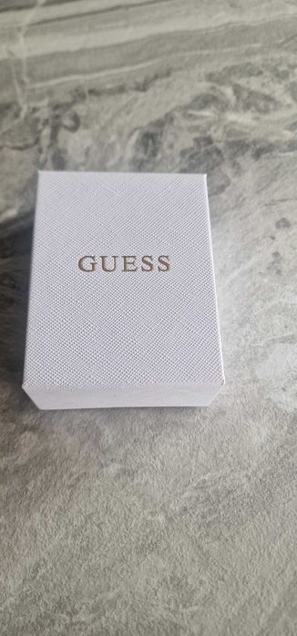 Pulseira Guess nova com caixa original