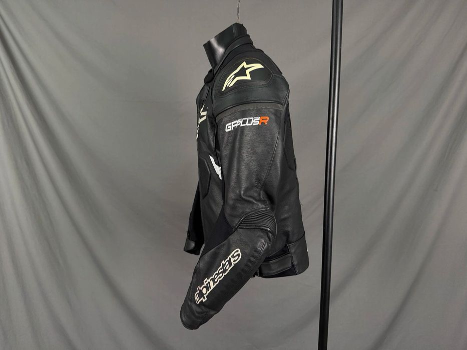 Мотокуртка Alpinestars, Dainese, Macna Gp plus r v3