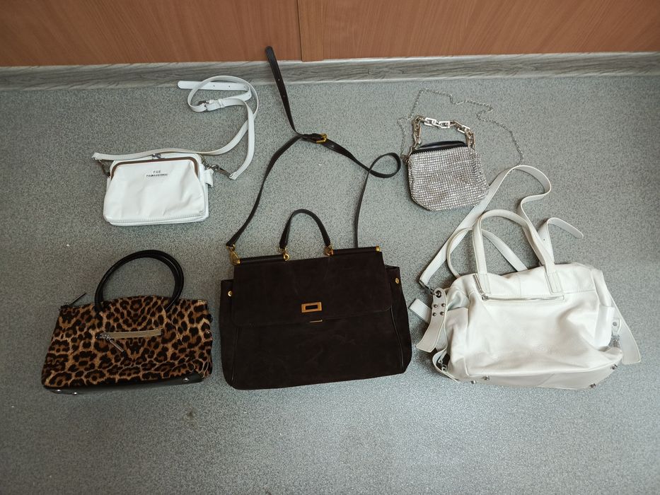 Жіночий сумки на любий смак