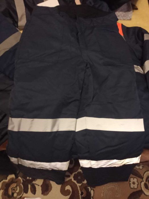 Новий костюм теплий з світловідбиваючими елементами розмір 52/54