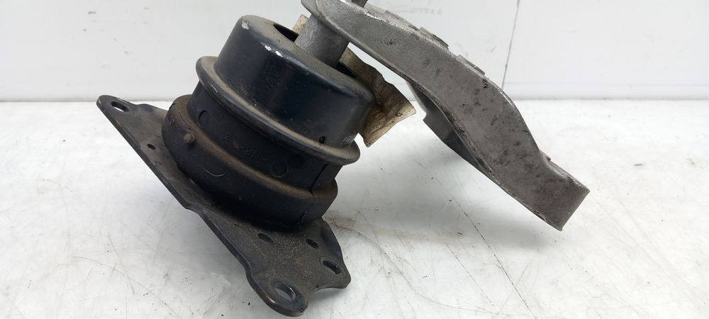 Apoio do motor SEAT Ibiza IV SportCoupe Van (6J1, 6P5)