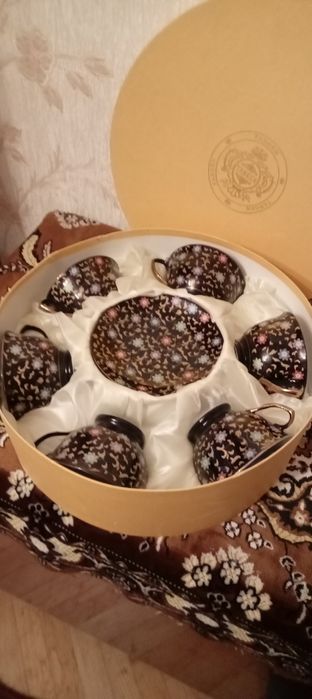 Продам чайний сервіз на 6 персон