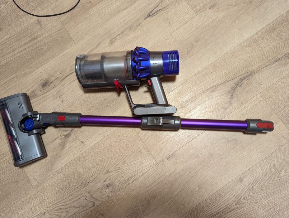 Пилосос Dyson v10