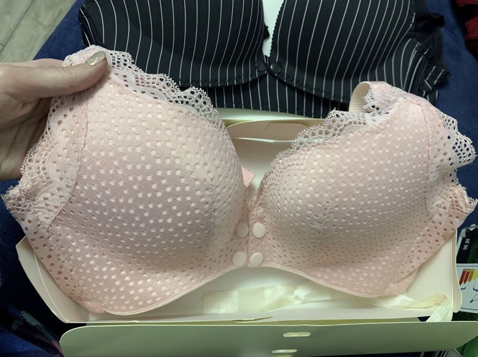 Бюзгалтери для годування