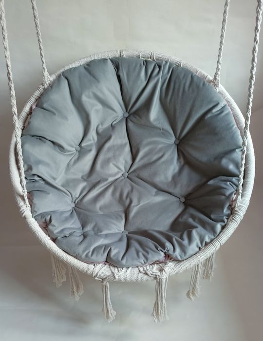 Poduszka na fotel bocianie gniazdo