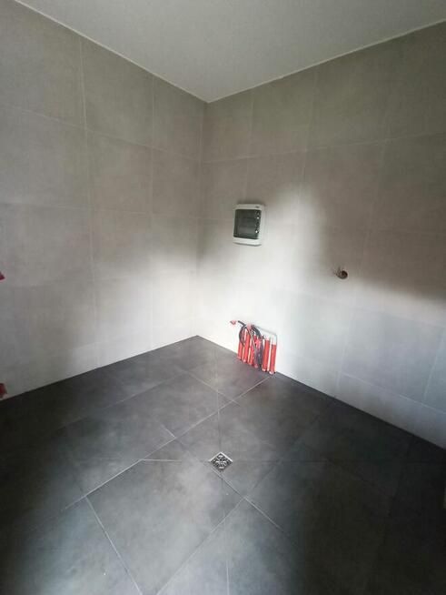 Glazurnik, układanie płytek, malowanie, gładzie, wykonczenia wnętrz