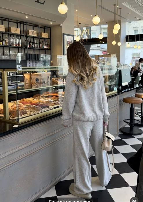 Вовняний трикотажний костюм: брюки + кардиган, бежевий