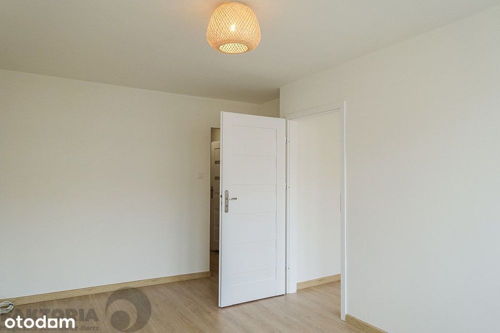 Pl. Rodła 2 pokoje 34,5 m² po remoncie, II p. - Więcej