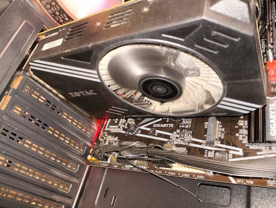 Продам повністю робочий ПК