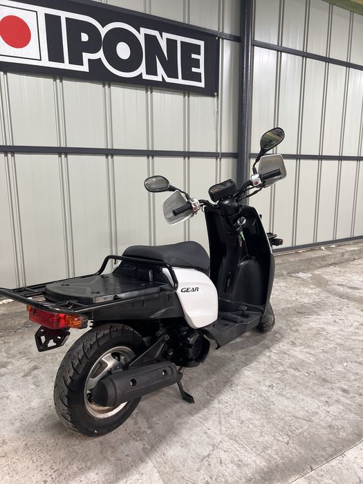 Скутер Yamaha gear з контейнера