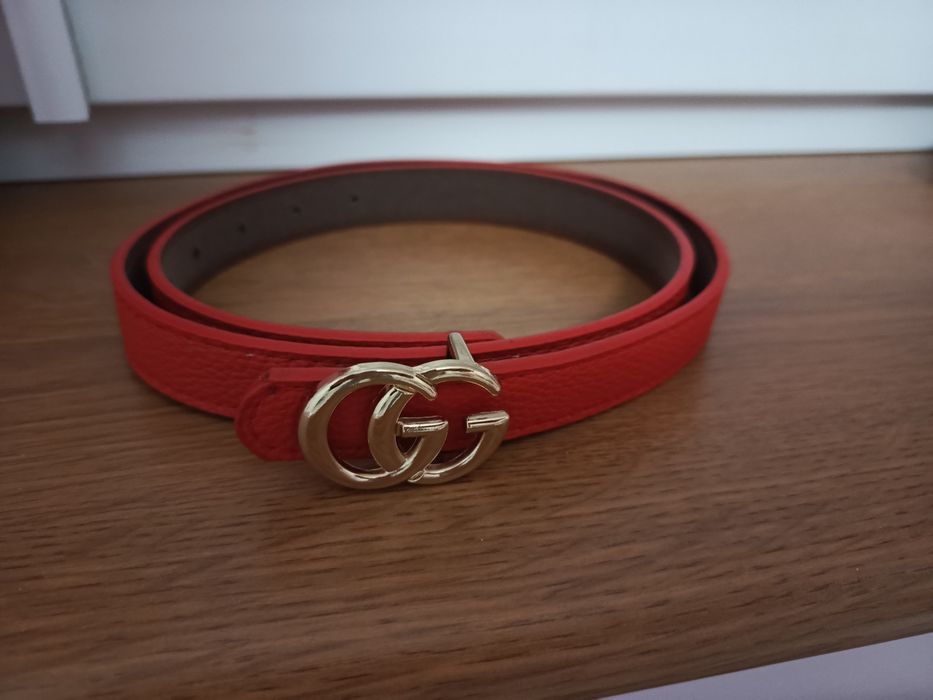 GG czerwony pasek złota klamra dł 105cm. Nowy