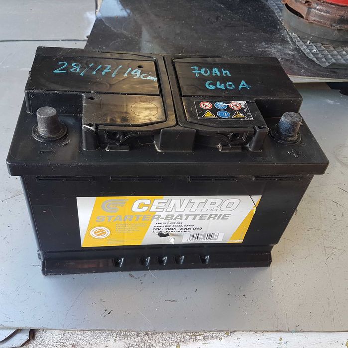 akumulator centro starter-batterie 70ah 640a en