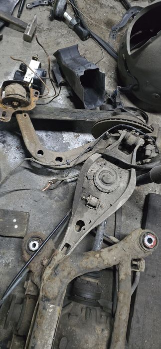 Wózek wahacze oski polosie Tyl BMW E46