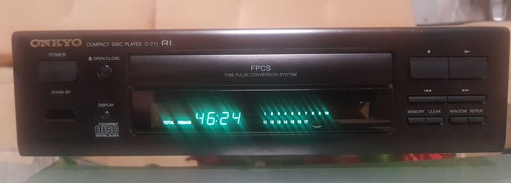 CD проигрыватель Onkyo C-711 Optical made in Japan