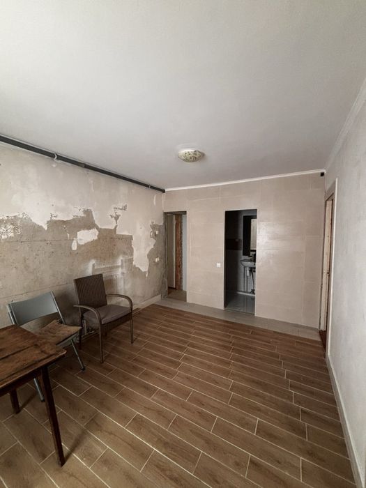 Продається чотирьох кімнатна квартира