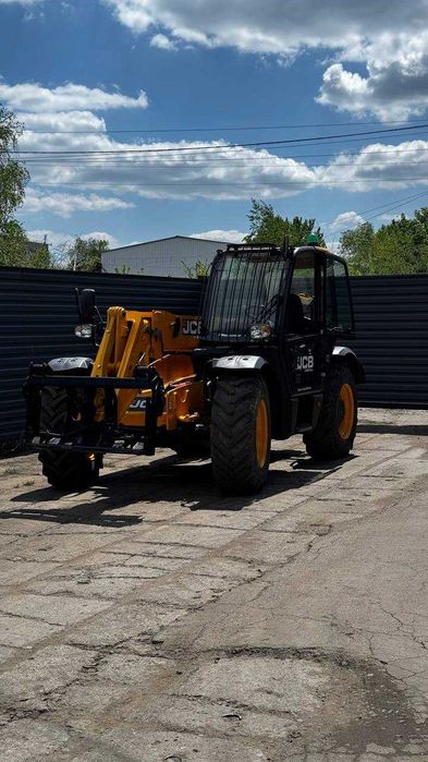 Телескопічний навантажувач JCB 531-70 2018 р. 55 кВт. 4585 м/год.