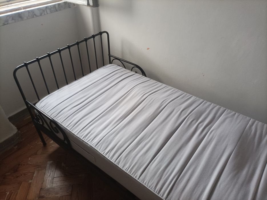 Cama solteiro c/ colchão