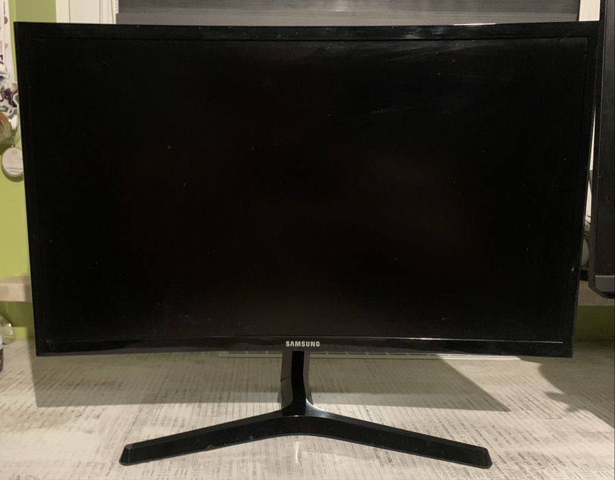 Monitor Samsung  Led 24 LC24F396FHRXEN zakrzywiony