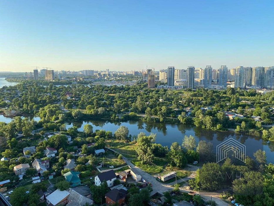 80м² в ЖК «Славутич» з ремонтом, 2 спальні, 2 с/в, панорамний вид. Без комісії