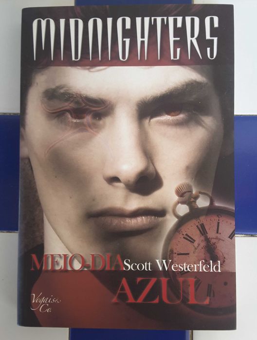 Livro "Midnighters: Meio-Dia Azul", de Scott Westerfeld (NOVO!)