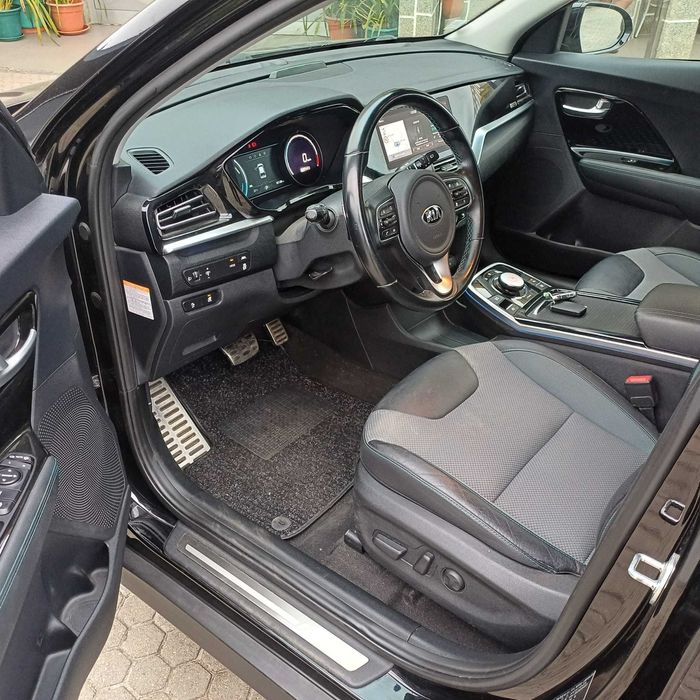 KIA E-NIRO 64kWh 204cv EXECUTIVE c/garantia construtor