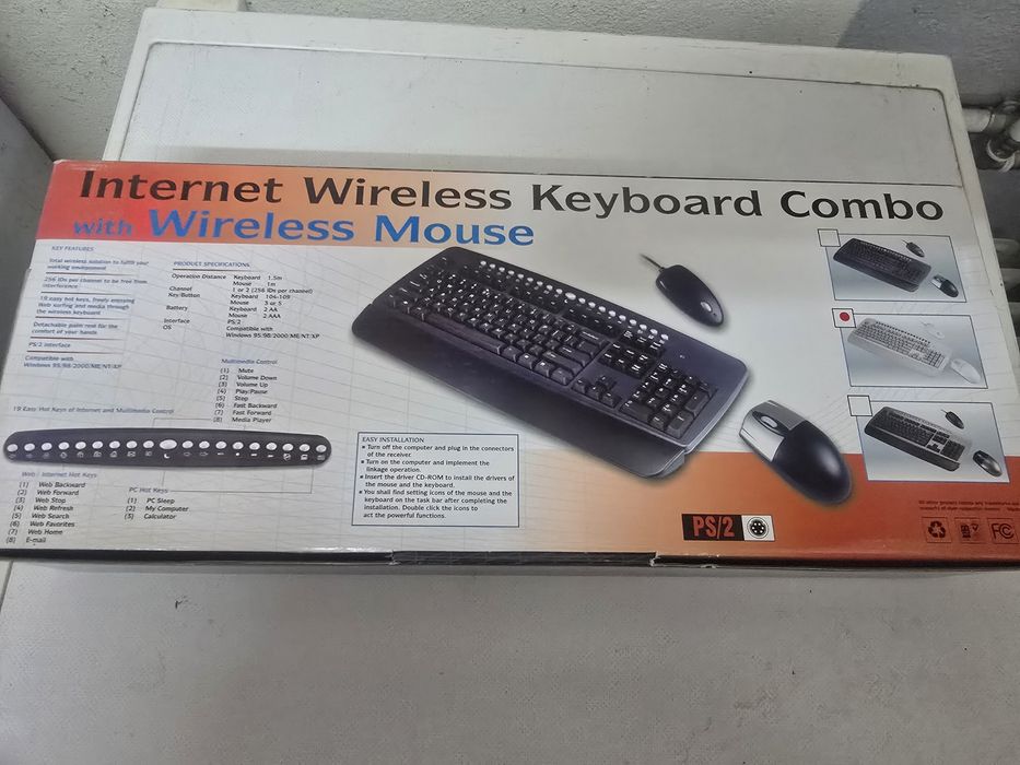 Teclado com rato sem fios novo