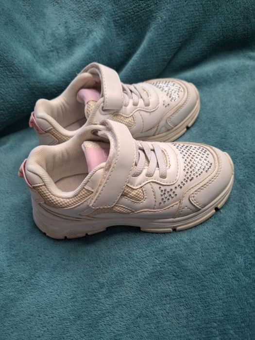 Sneakersy dla dziewczynki