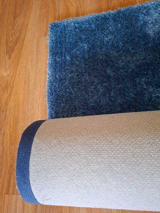 Carpete azul 133x190