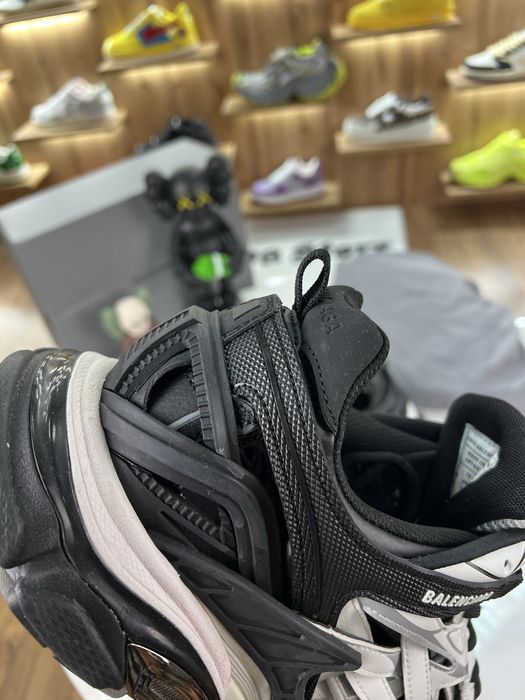 Кросівки Balenciaga Track 2 White/Black