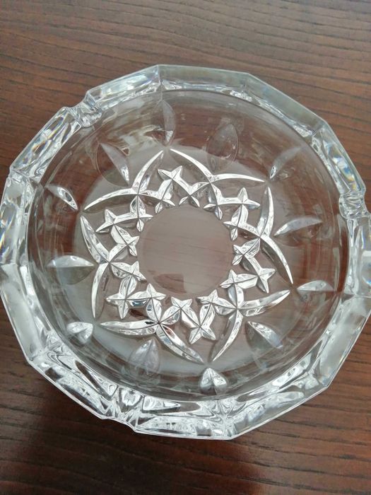 Pratos / Boleira /cinzeiro em cristal