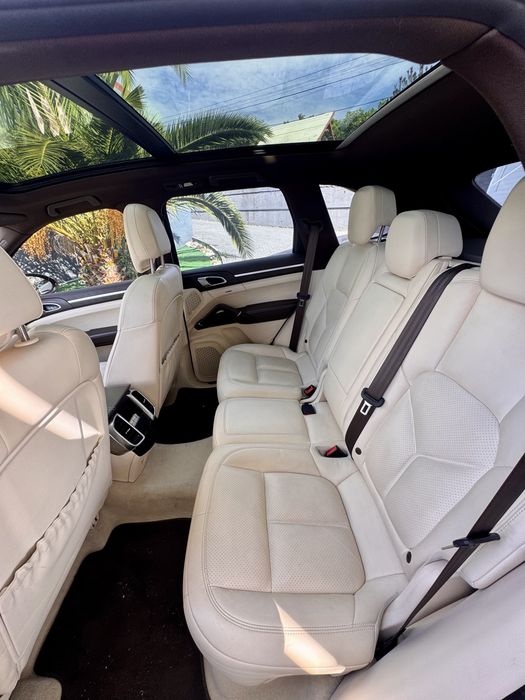 Porsche Cayenne — fotografia 6