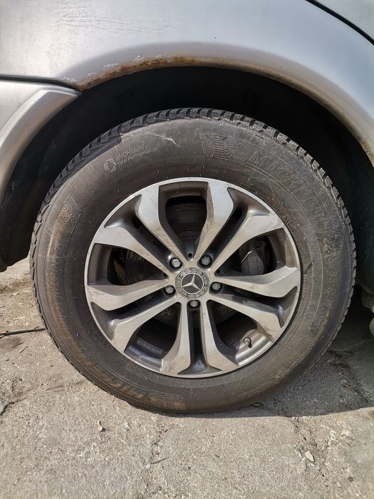 Felgi Mercedes w163 5x112 235/65 r17 Michelin