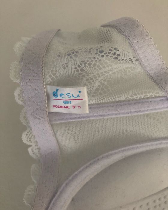 Stanik push-up - biały w rozmiarze 75D, nowy