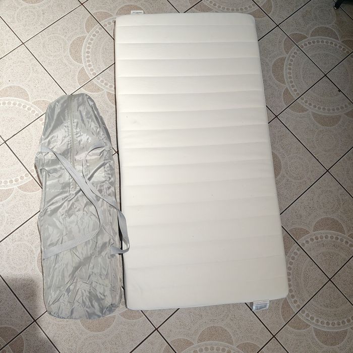 Łóżeczko dziecięce mało uzywane