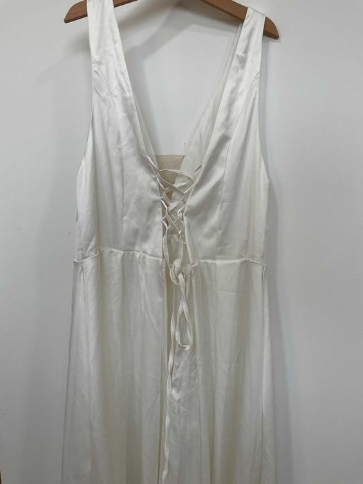 Vestido de Noiva Elegante Branco | Novo