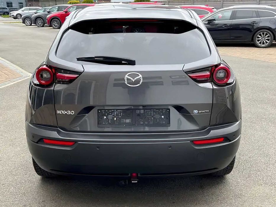 Mazda MX-30      2022