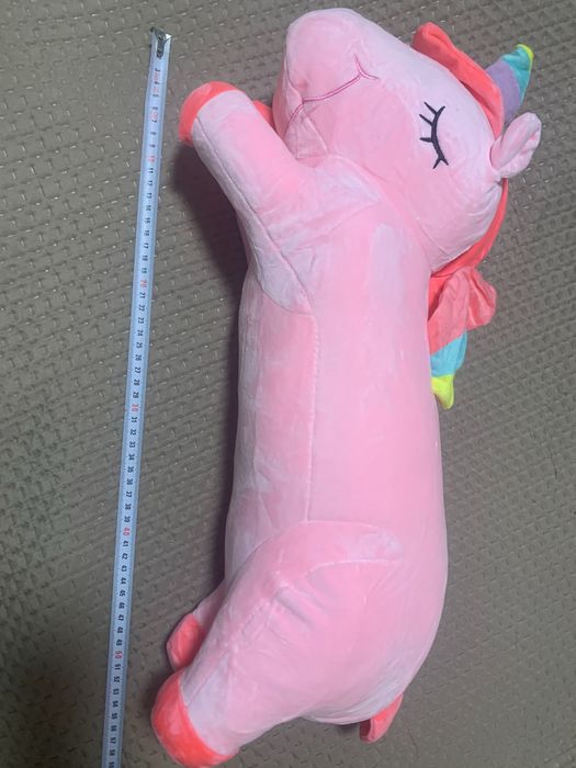 Іграшка єдиноріг з пледом