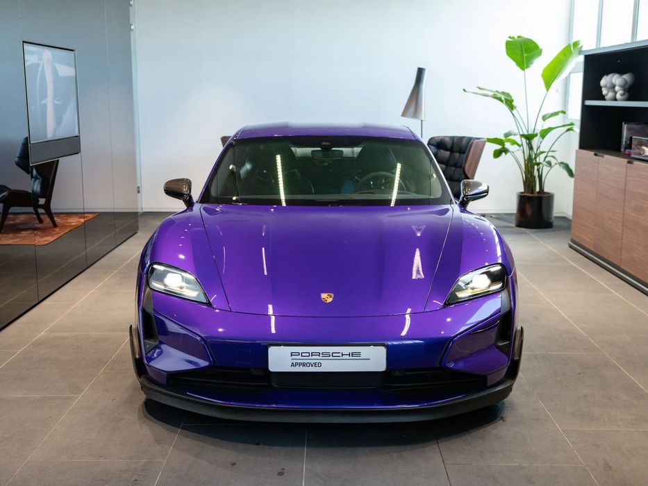 Porsche Taycan Turbo GT Weissach
