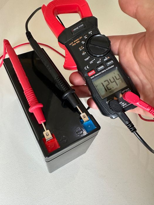 Bateria nova 12V de Litio, com BMS 40A capacidade 24Ah