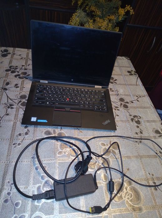 Продам ноутбук ThinkPad X1 Yoga 1st Signature Edition 20FQ-S02L00