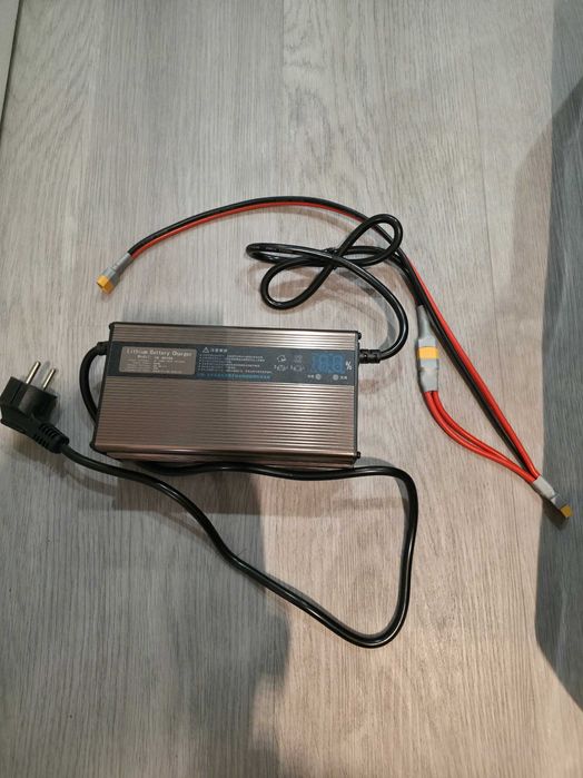 Додатковий акумулятор для Ecoflow Delta 2 та інших ~1.5kWt + зарядка